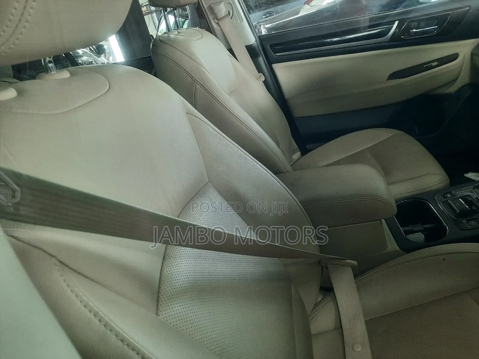 Subaru Outback 2.5i Touring AWD 2018 Brown