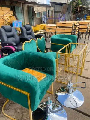 Green Manicure Chairs Coated Gold