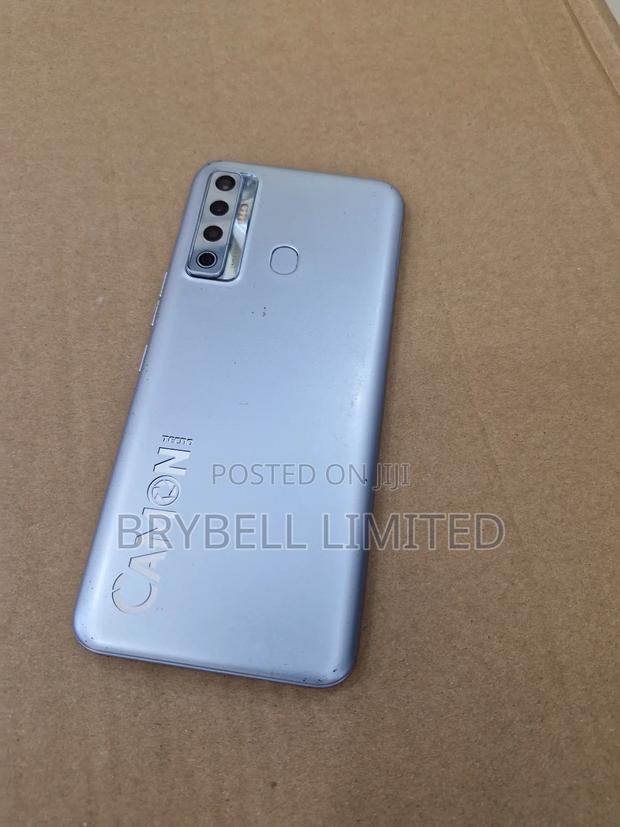 Tecno Camon 18i 128 GB Blue - main view