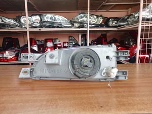 Gf Glass Clear Ex-japan Rhs Headlight