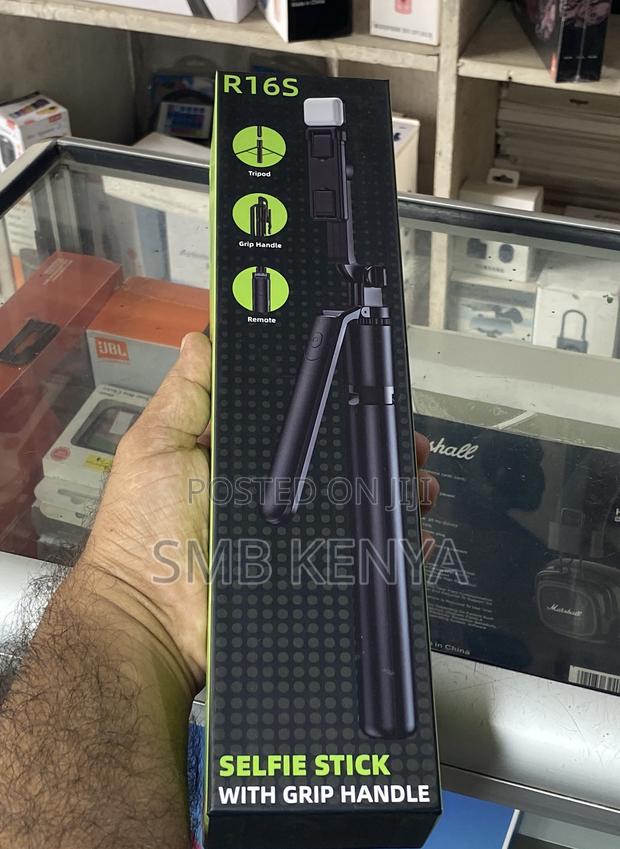 Tripod LED R16sselfie Stick LED With Grip Handle - thumbnail 2
