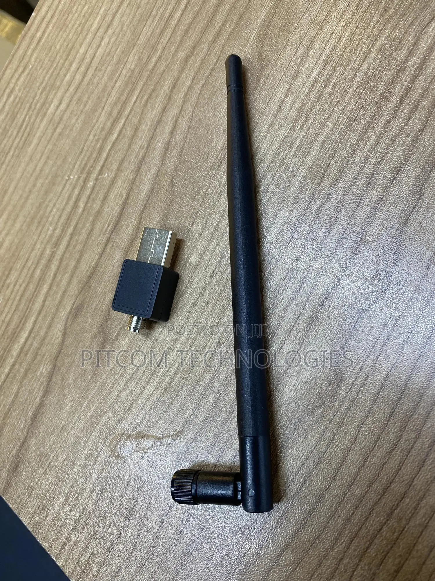 Usb 2.0 600mbps Wi-Fi Dongle With Antennae