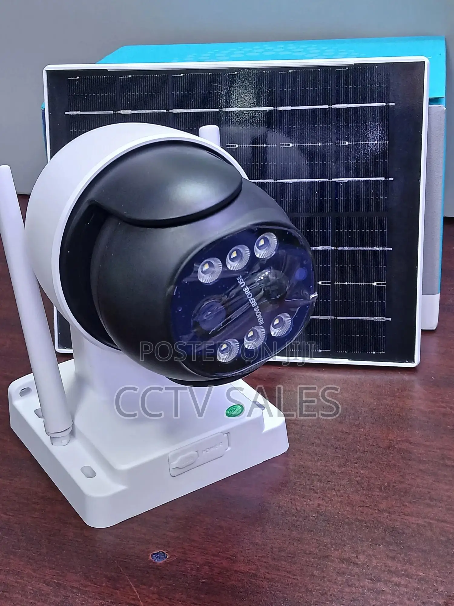 Weatherproof Solar Powered 4MP Icsee Home Security Camera
