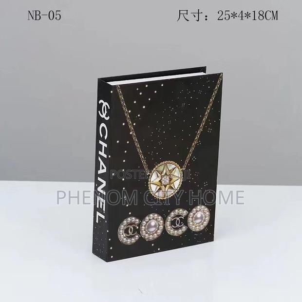 Decor Books Available Today - thumbnail 2