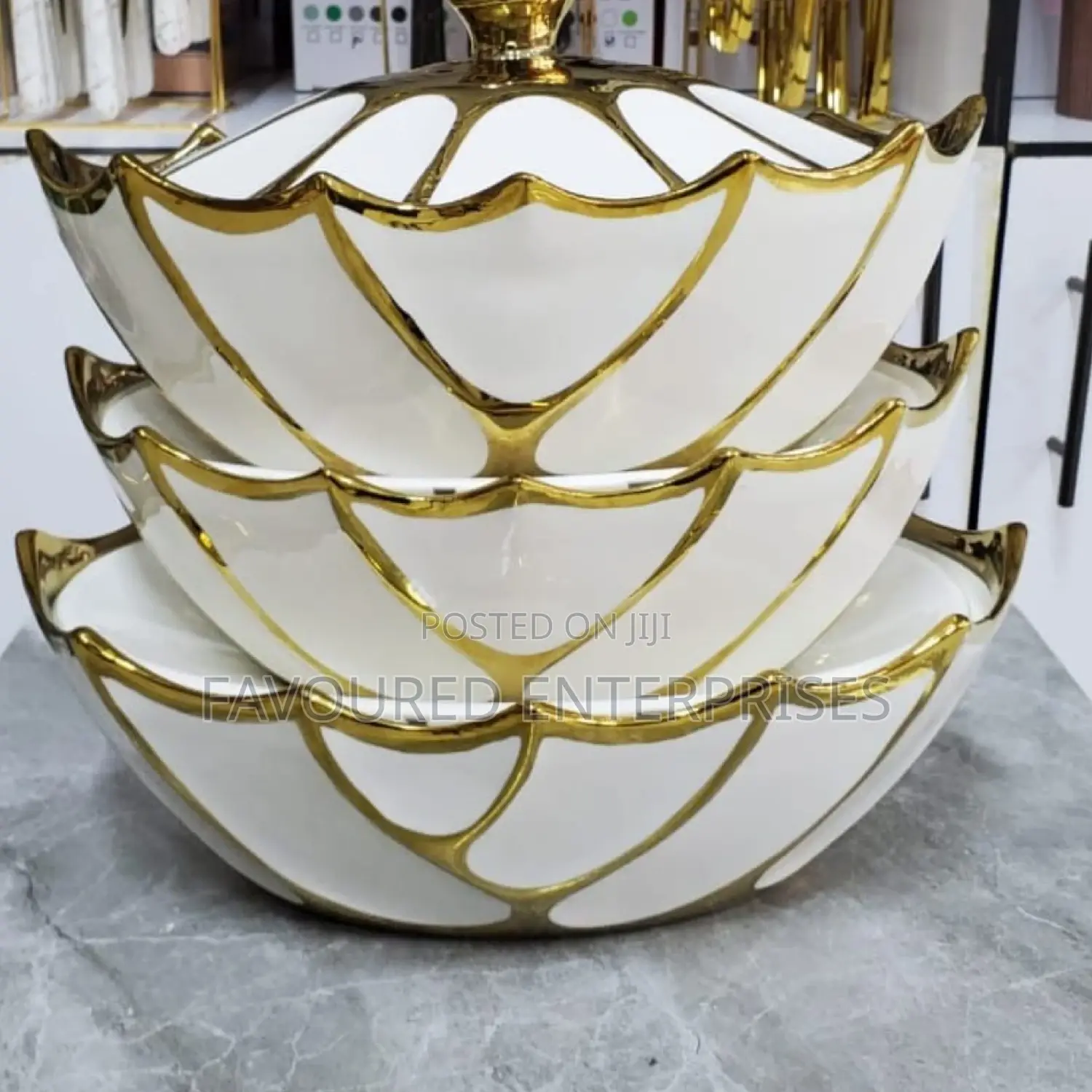 Oval Serving Pot