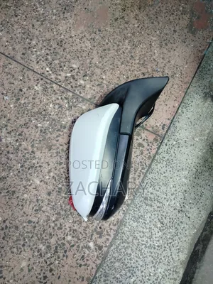 Side Mirror Voxy 2015
