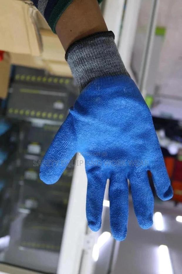 Diamond Gloves With The Best Grip - main view