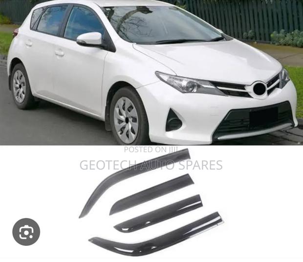 Toyota Auris Original Windbreakers