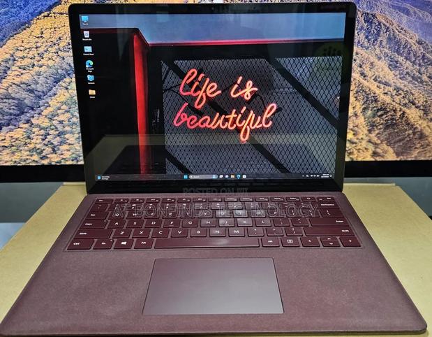 Laptop Microsoft Surface Pro 3 8GB Intel Core i5 SSD 256GB - main view