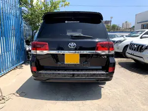 Toyota Land Cruiser 4.6 V8 ZX 2010 Black