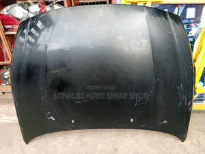 Bonnet Volvo S60
