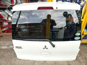 Boot Mitsubishi Ekwagon