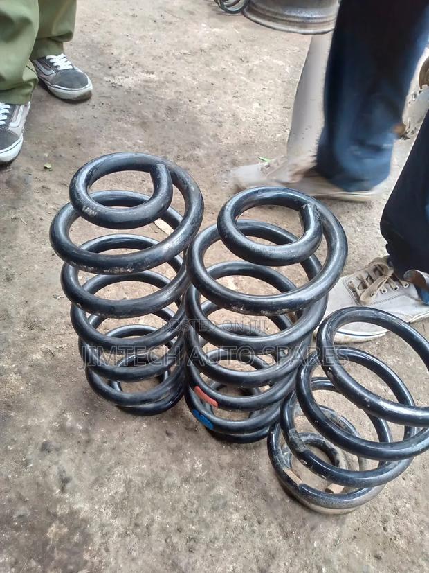 Nissan Wing Road, Tiida ,Note. Rear Heavy Duty Spring - thumbnail 2