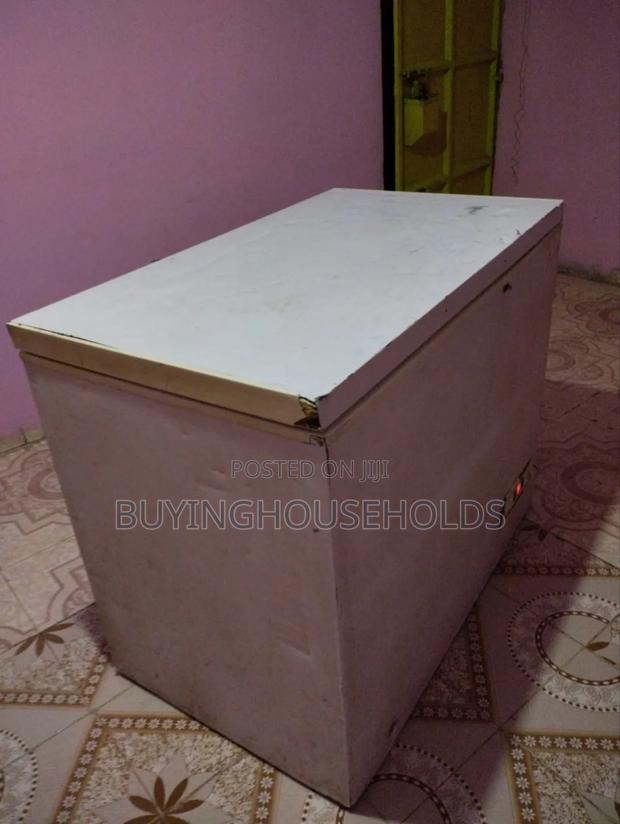 Ramtons 310L Chest Deep Freezer - thumbnail 3