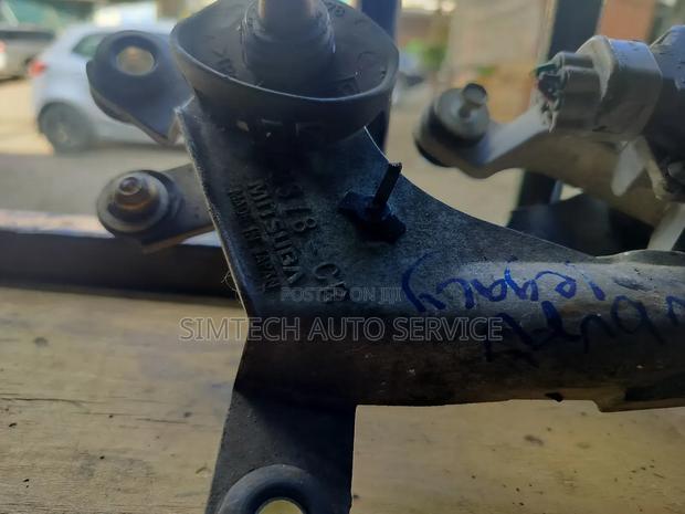 Subaru Legacy Wiper Motor - thumbnail 2