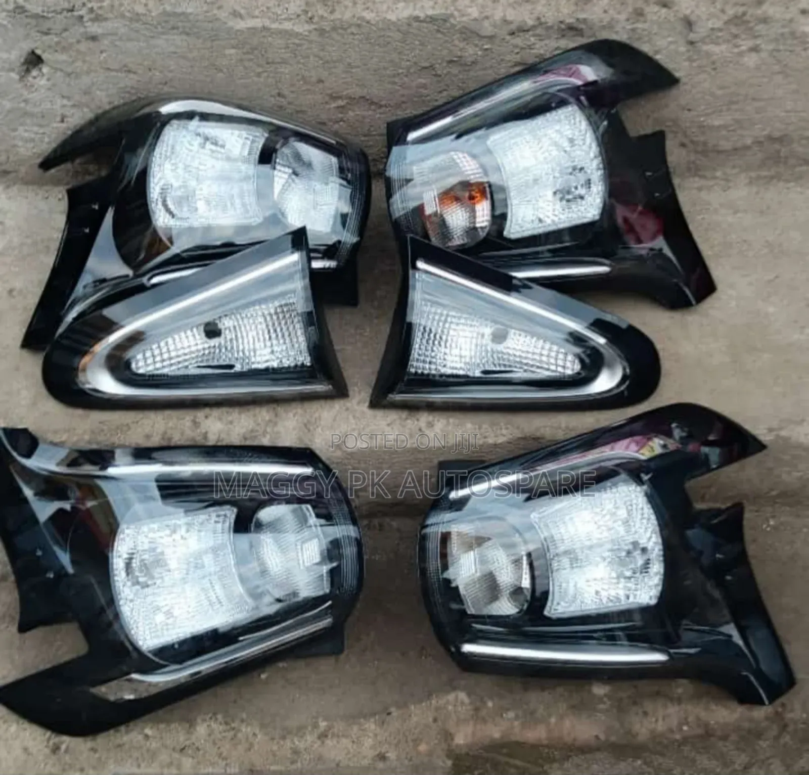 Toyota Sienta Backlight/Tailight Clear