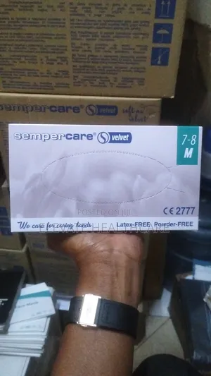 Powder Free Nitrile Gloves