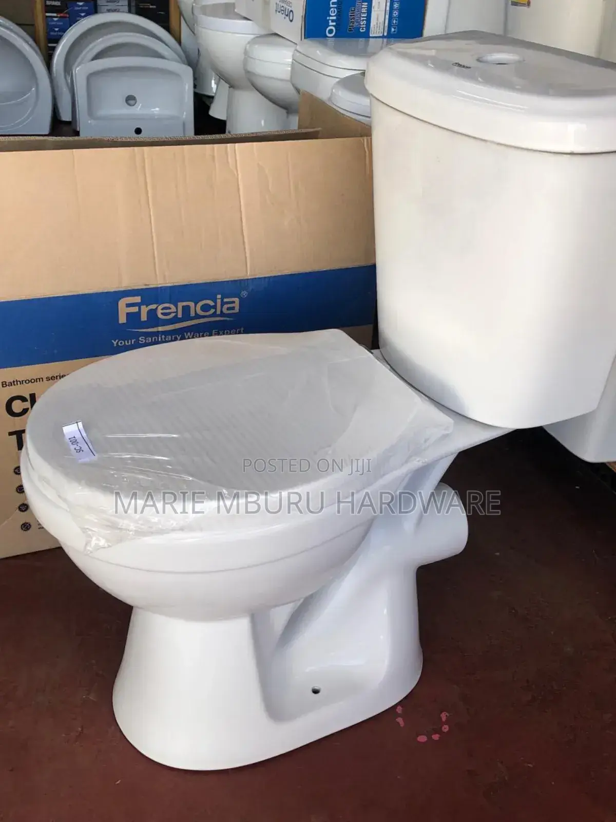 Water Closet Close Cauple Toilet Seat Available