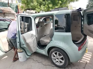Nissan Cube 2016 Ivory