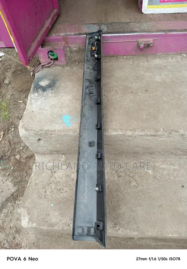 Mazda Cx3 Door Moulding - thumbnail 3