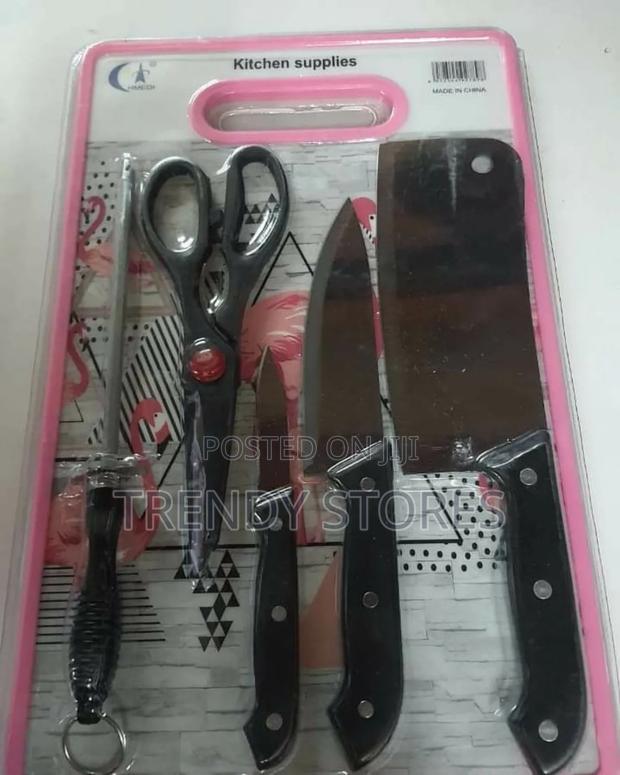 Chopping Board Plus Knife Set - main view