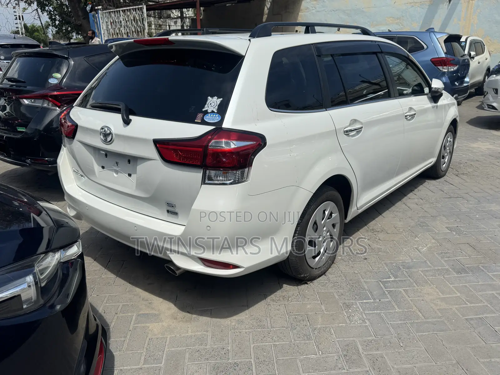 Toyota Corolla Fielder 1.5 Petrol FWD 2018 White