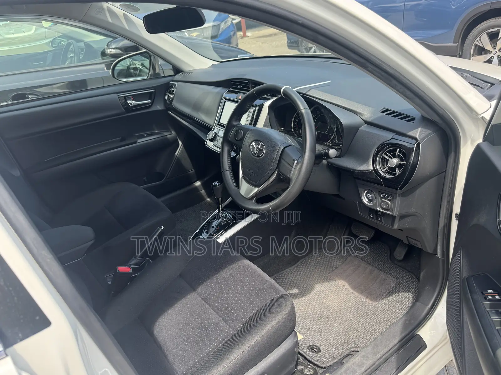 Toyota Corolla Fielder 1.5 Petrol FWD 2018 White