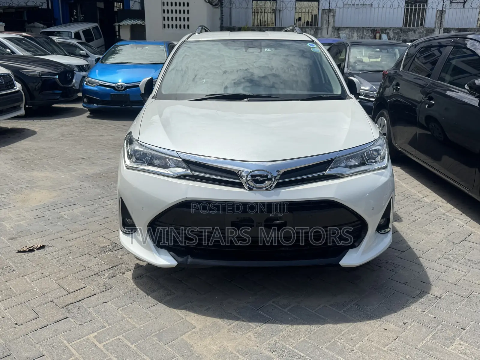 Toyota Corolla Fielder 1.5 Petrol FWD 2018 White