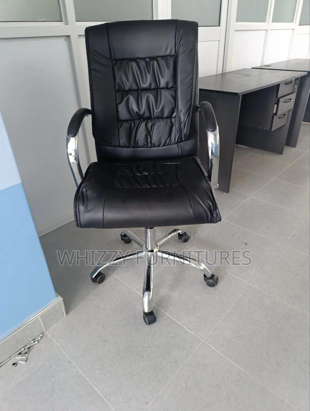 Office Seat (Strong and Durable)