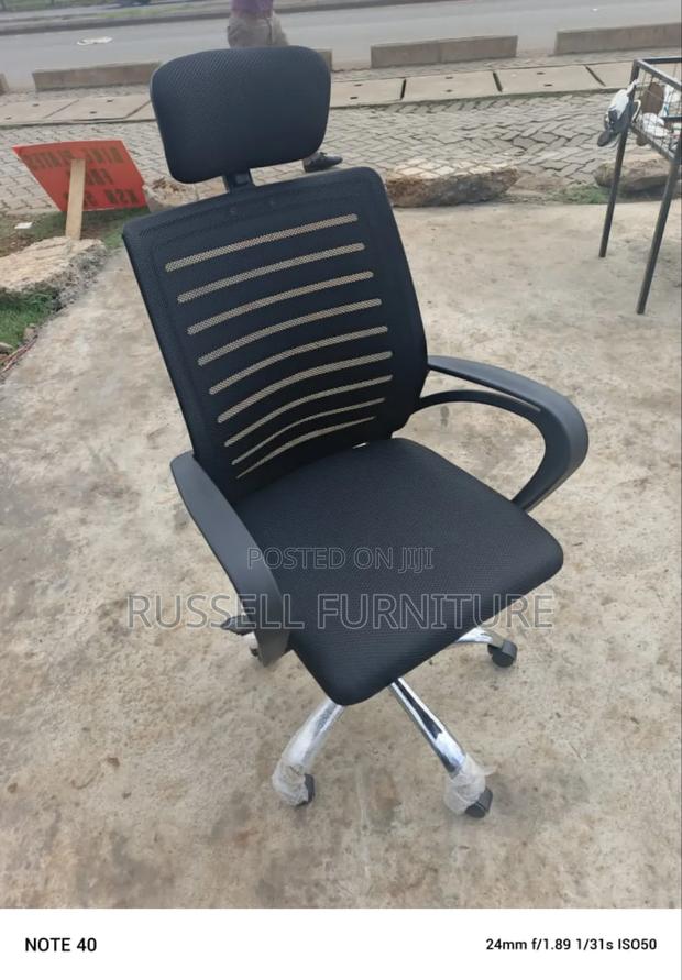 Study Executive Headrest Chair