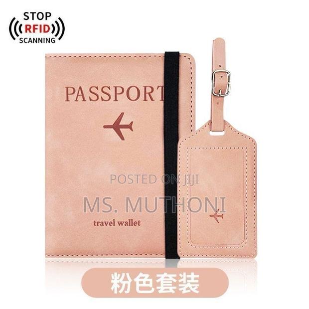 Suitcase Tag Passport Holder - thumbnail 4