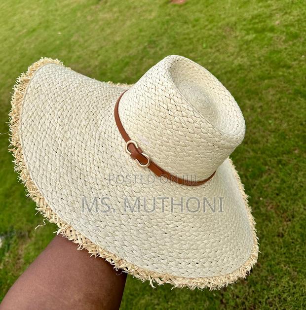 Straw Chic Sunhats - thumbnail 3