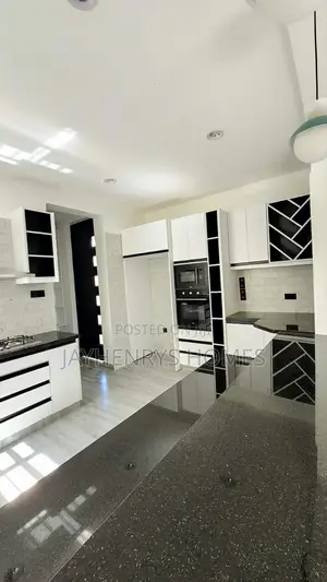 4bdrm House in Membley Estate for sale