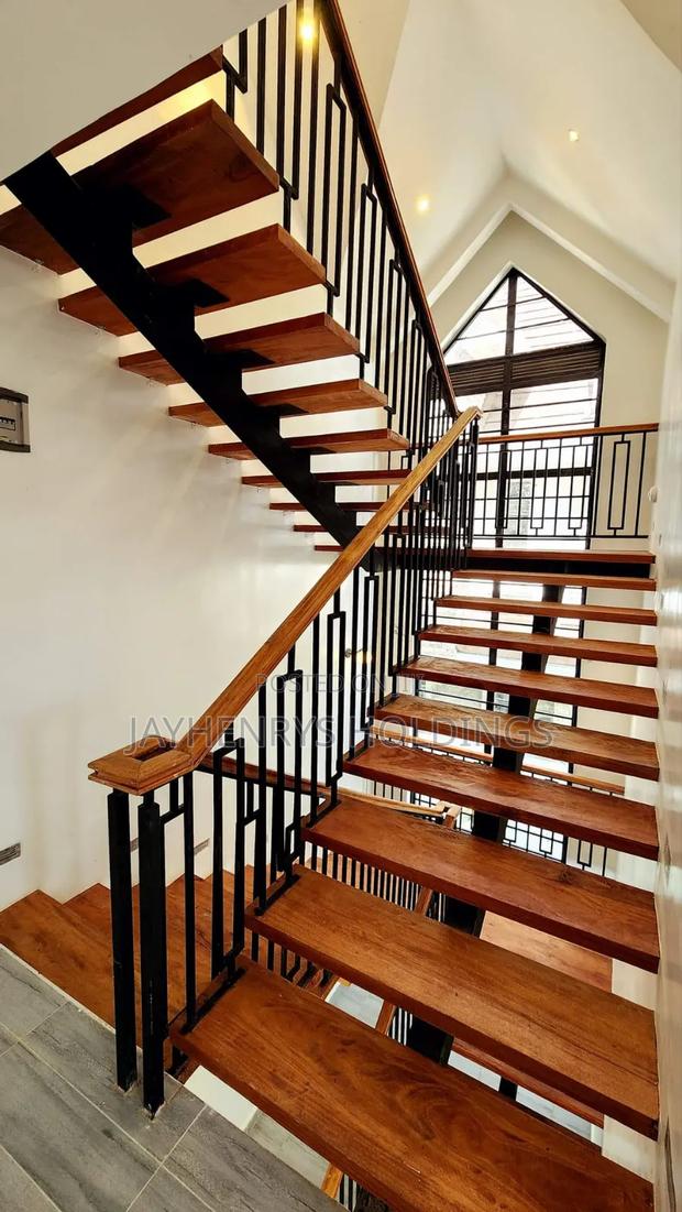 4bdrm House in Membley Estate for sale - thumbnail 7