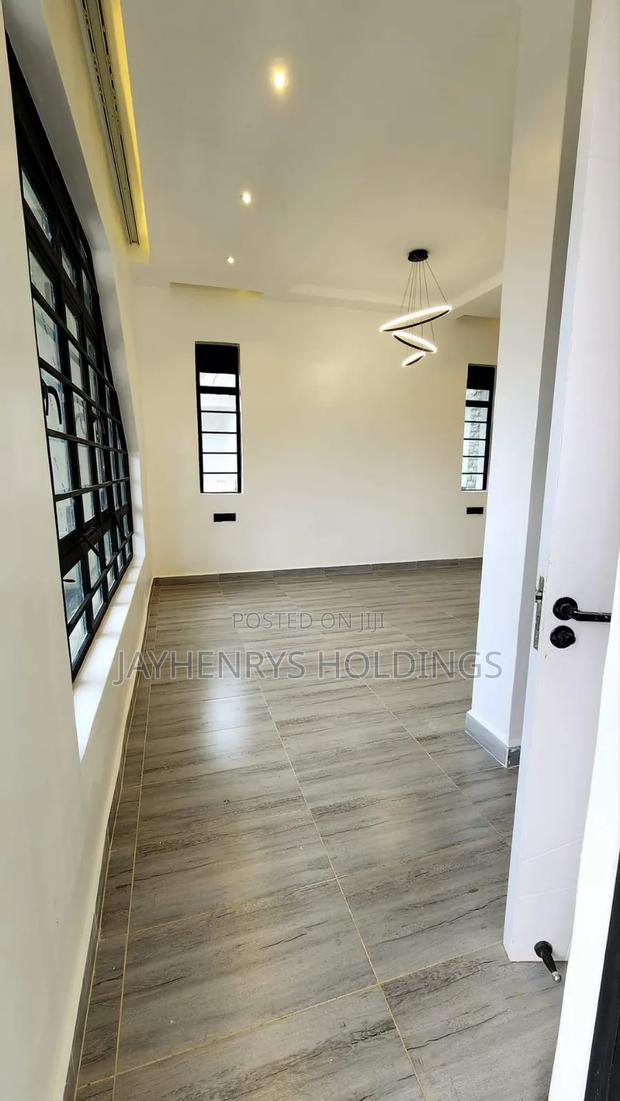 4bdrm House in Membley Estate for sale - thumbnail 9
