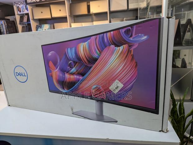 Dell Curved Monitor - main view