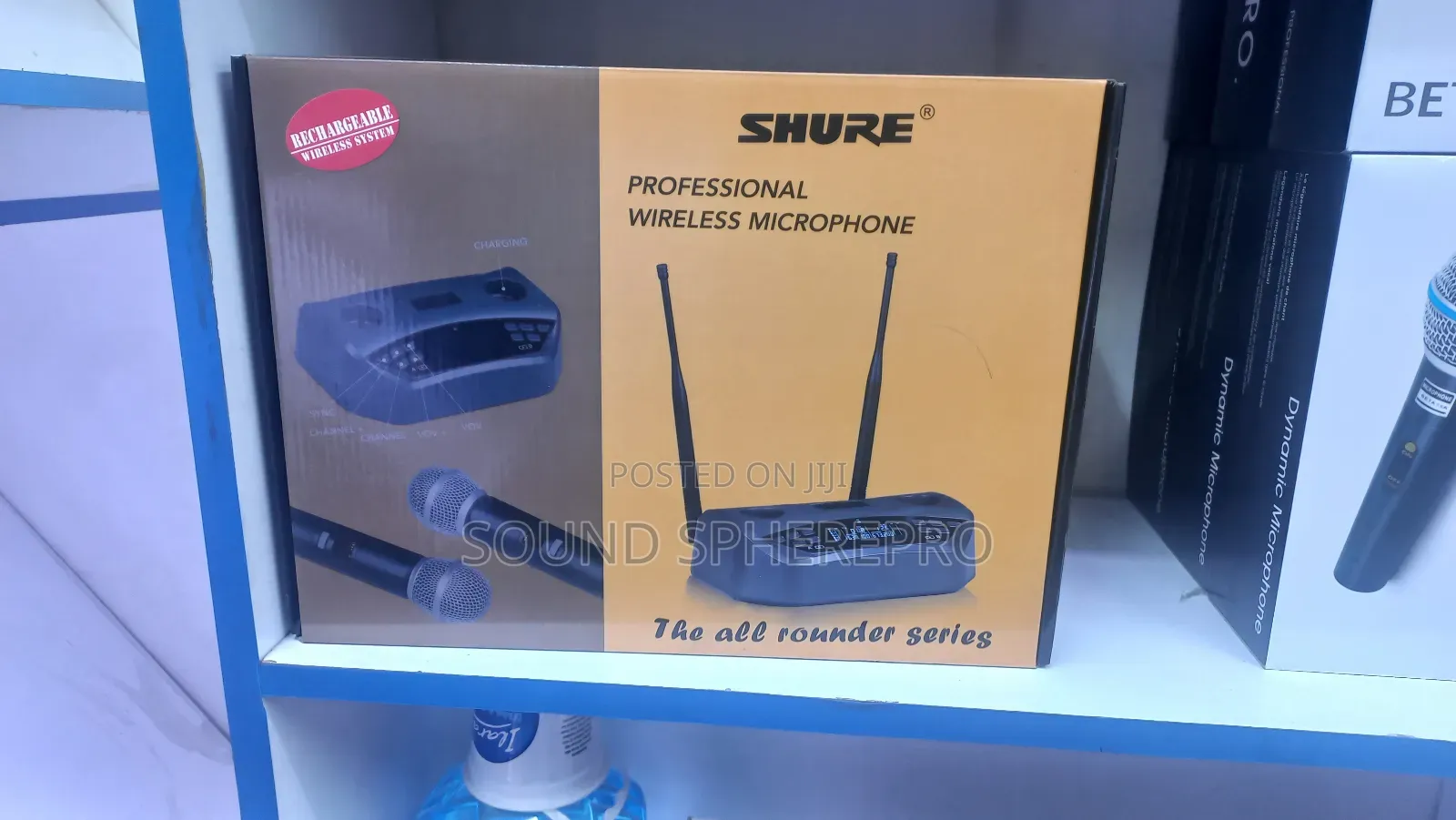 Shure U-330 Rechargeable Wireless Microphone