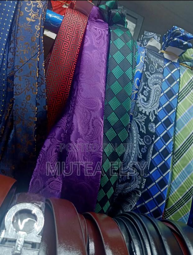 Dark Purple Pink Teardrop Executive Tie Sets. - main view