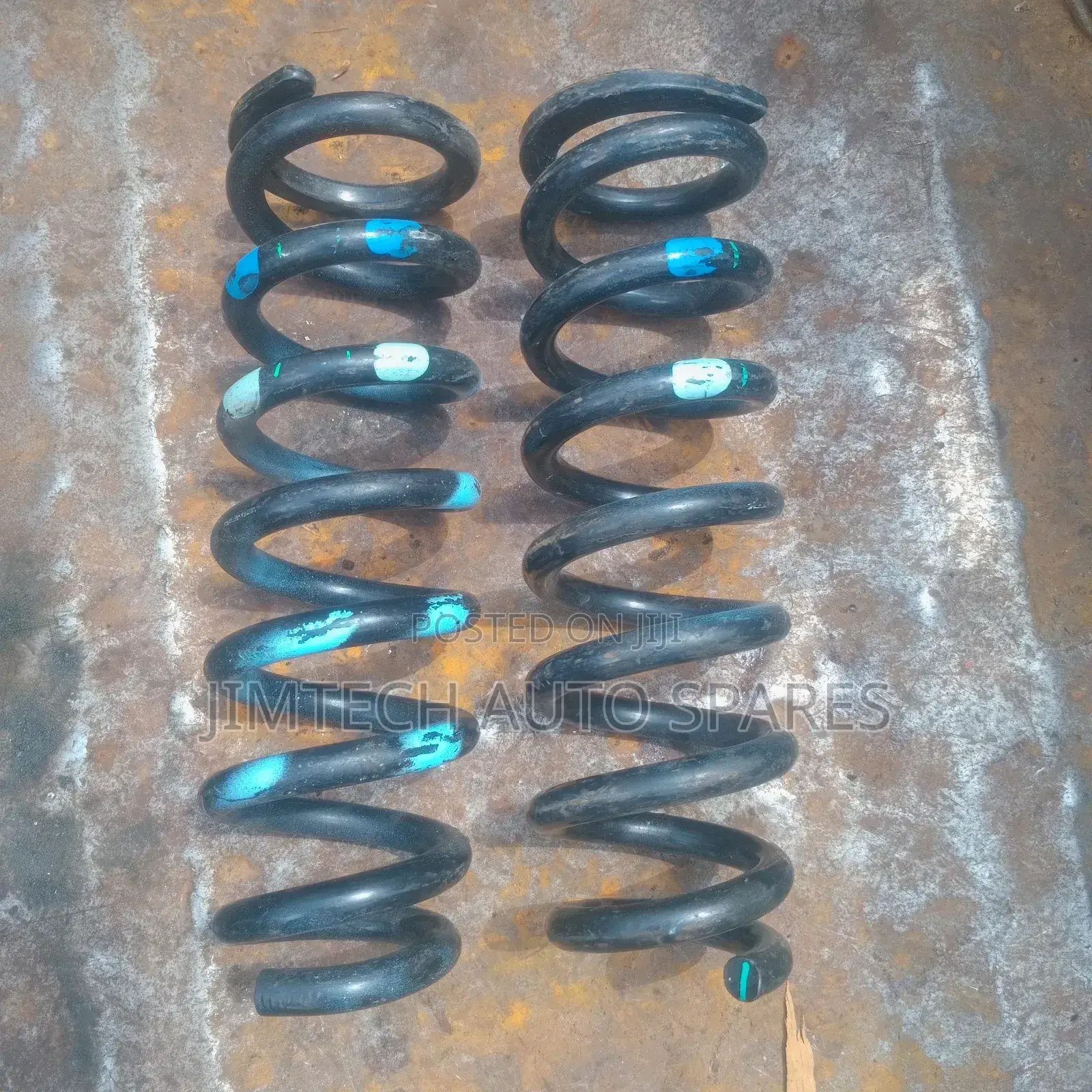 Toyota Prado 120, 150 Heavy Duty Spring for Uplifting