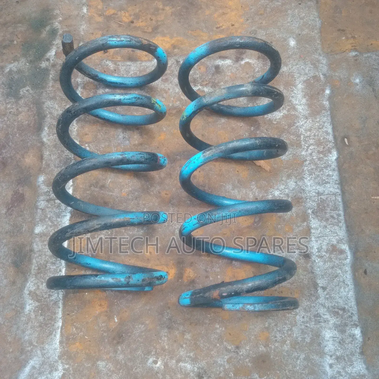 Toyota ISIS Rear Heavy Duty Spring