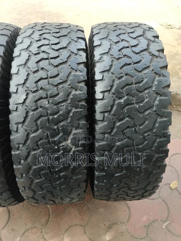 285/75r16 Bf Goodrich - thumbnail 4