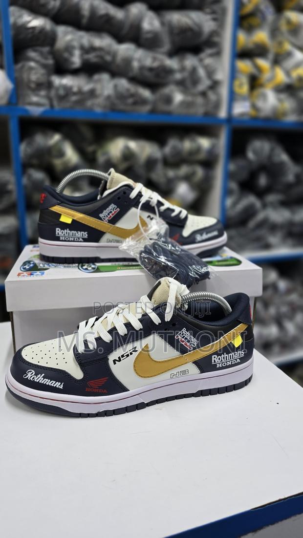 Nike SB Dunk Low 'Ghost Rider' /Rothmans - thumbnail 2