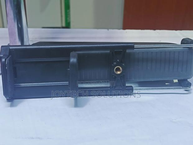 Universal Extendable Phone Holder and Tablets Holders - thumbnail 2