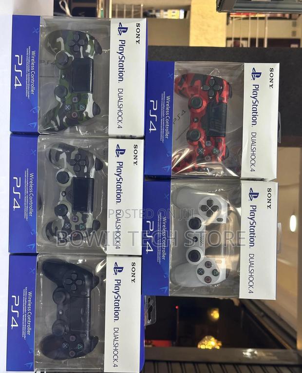 Ps4 Controllers Coloured Brand New - main view