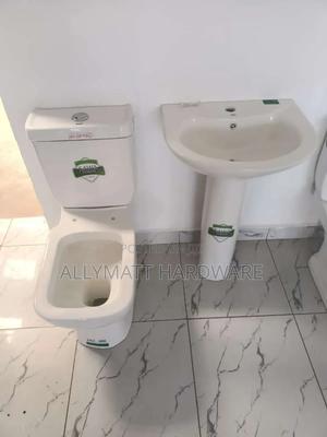 Close Full Set Couple Toilet - thumbnail 2