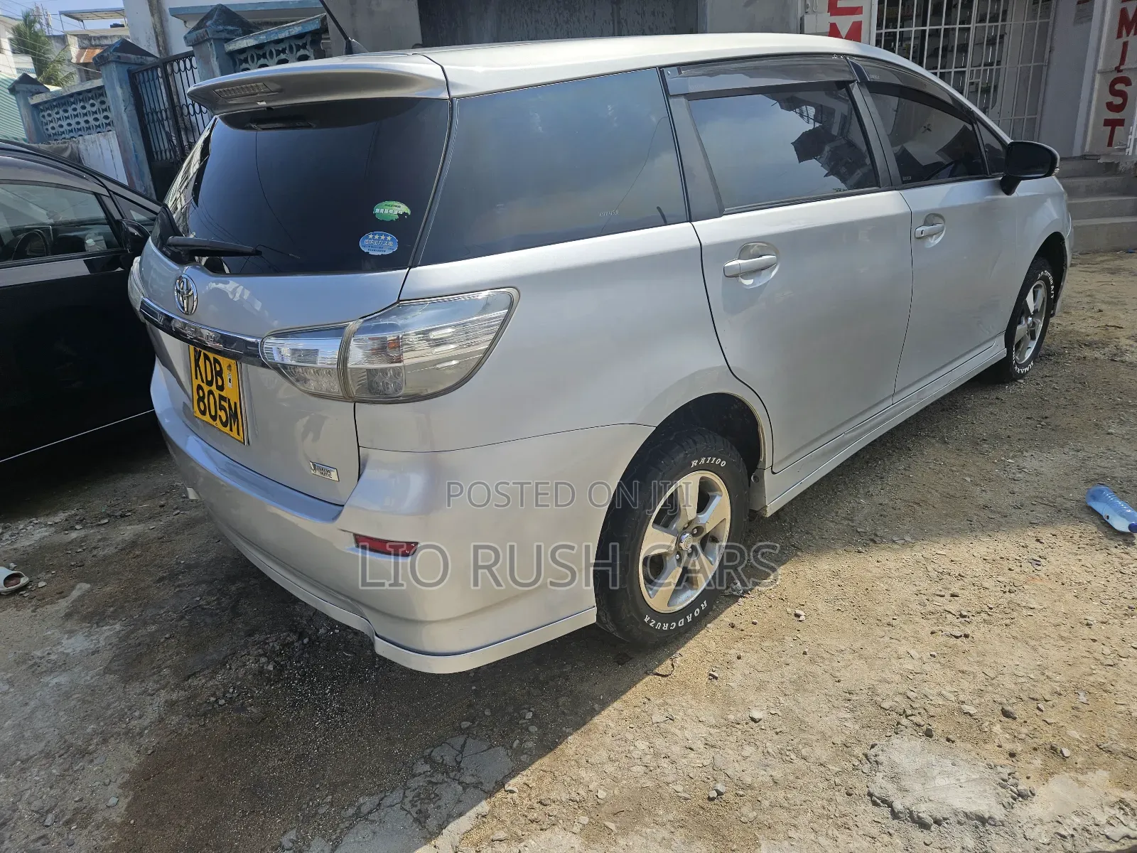 Toyota Wish 2014 Silver
