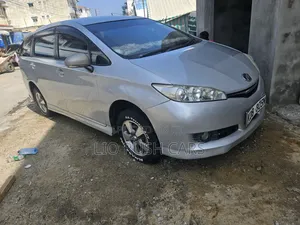 Toyota Wish 2014 Silver