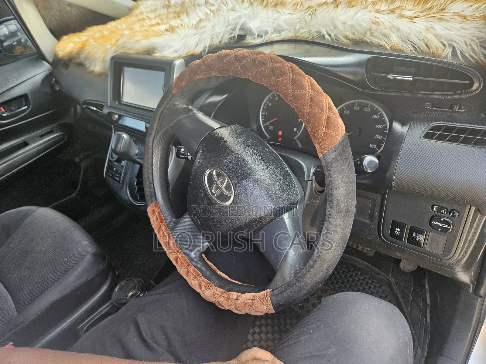 Toyota Wish 2014 Silver