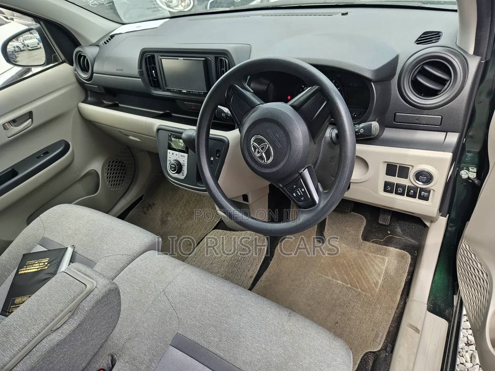 Toyota Passo 2018 Green