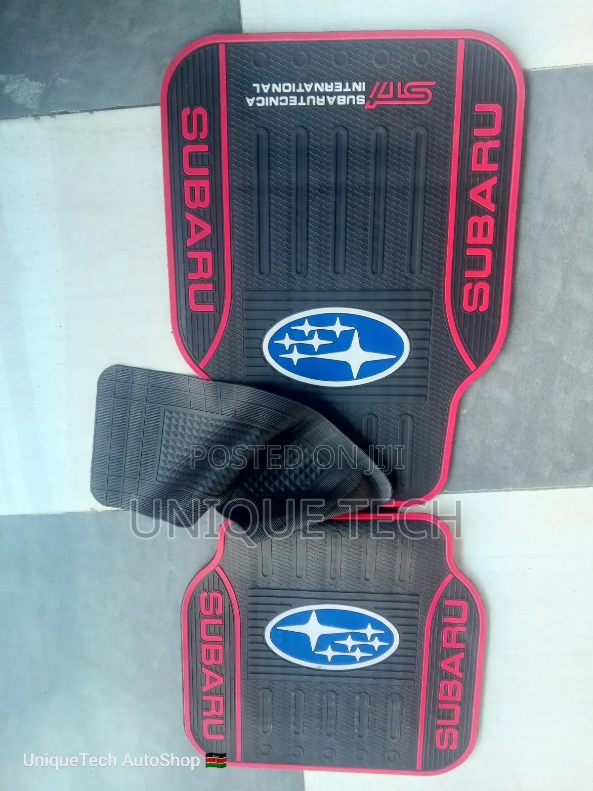Non-Slip Subaru Rubber Floor Covers
-Subaru Tough Grip Mats